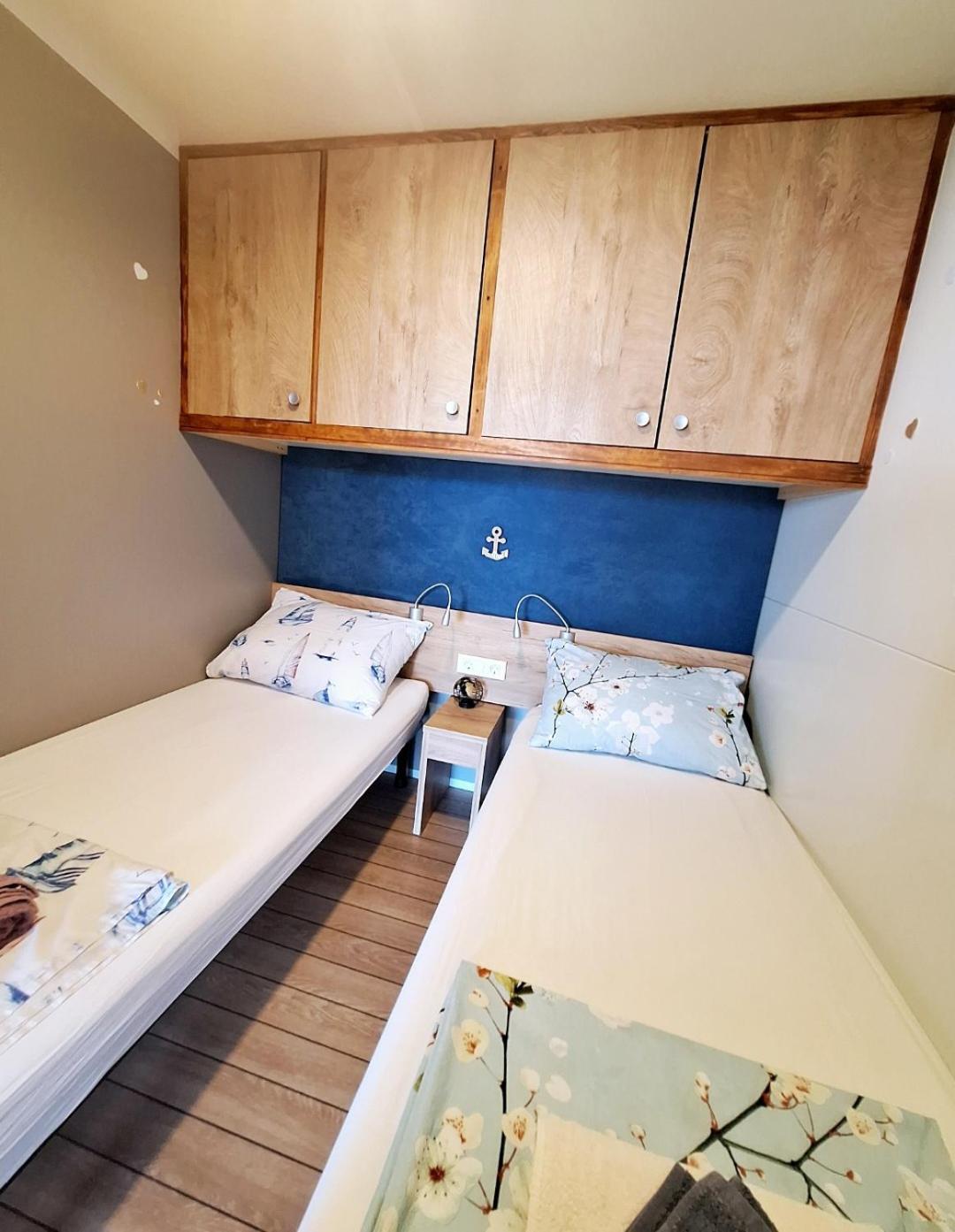 오미스 Bella Vista With Jacuzzi 1 빌라 외부 사진